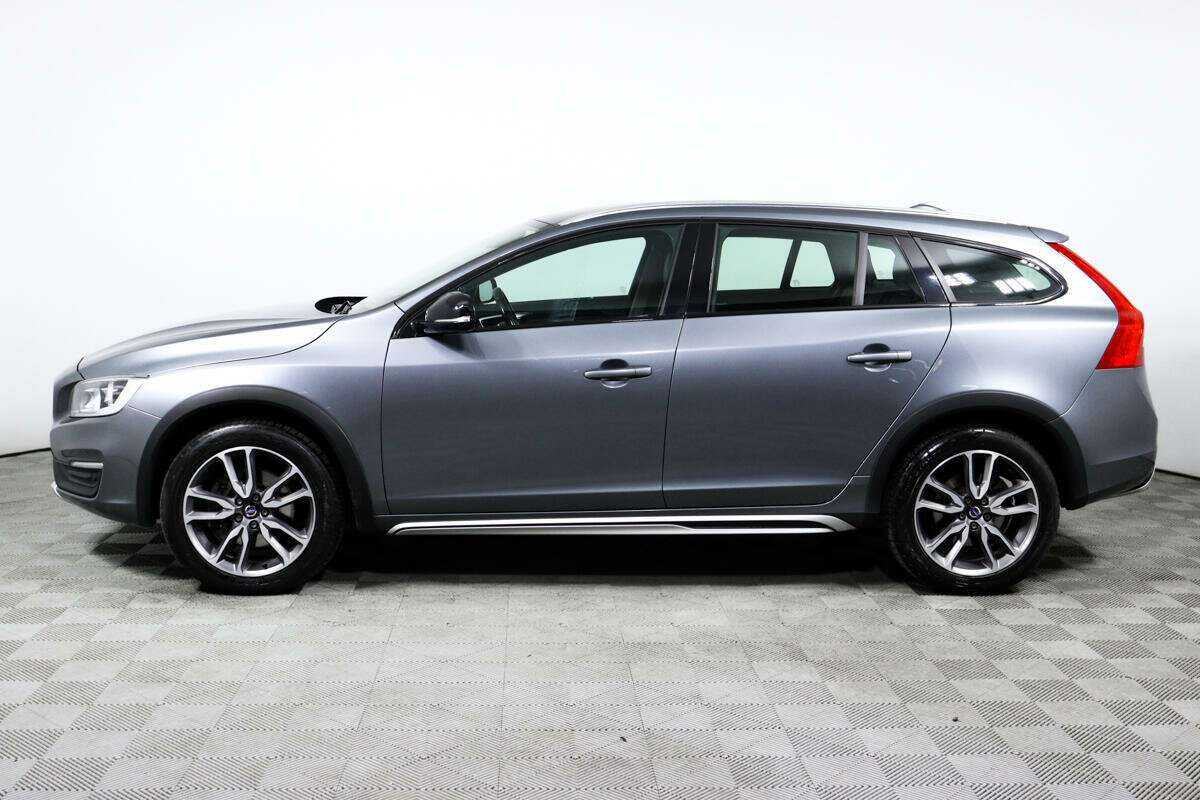 Купить Volvo V60 Cross Country, 2018, 150 380 км, фото №6