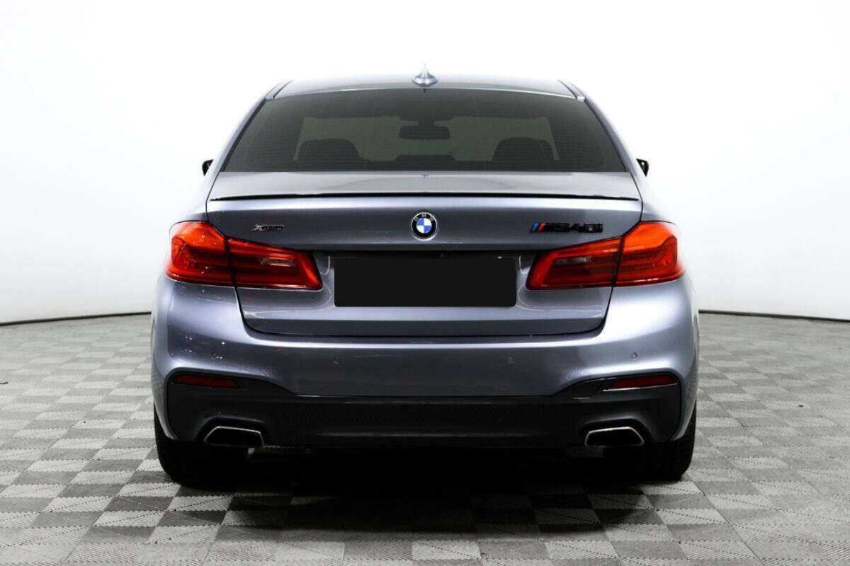 Купить BMW 5 серии 540i xDrive, 2017, 172 209 км, фото №6