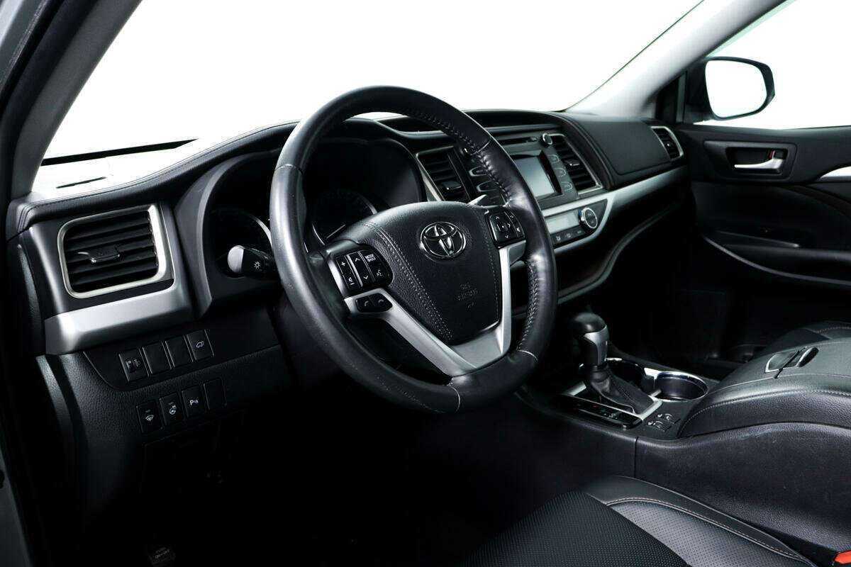 Купить Toyota Highlander, 2019, 79 233 км, фото №13