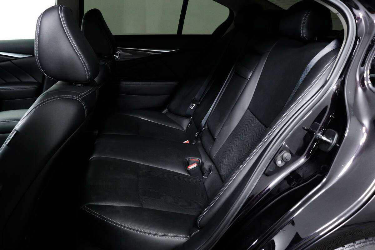 Купить Infiniti Q50, 2016, 34 480 км, фото №10