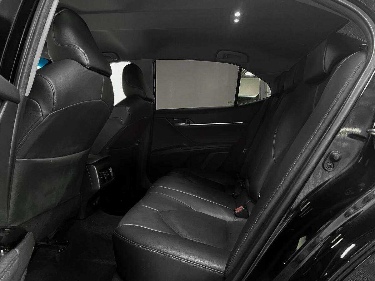 Купить Toyota Camry, 2018, 85 390 км, фото №9