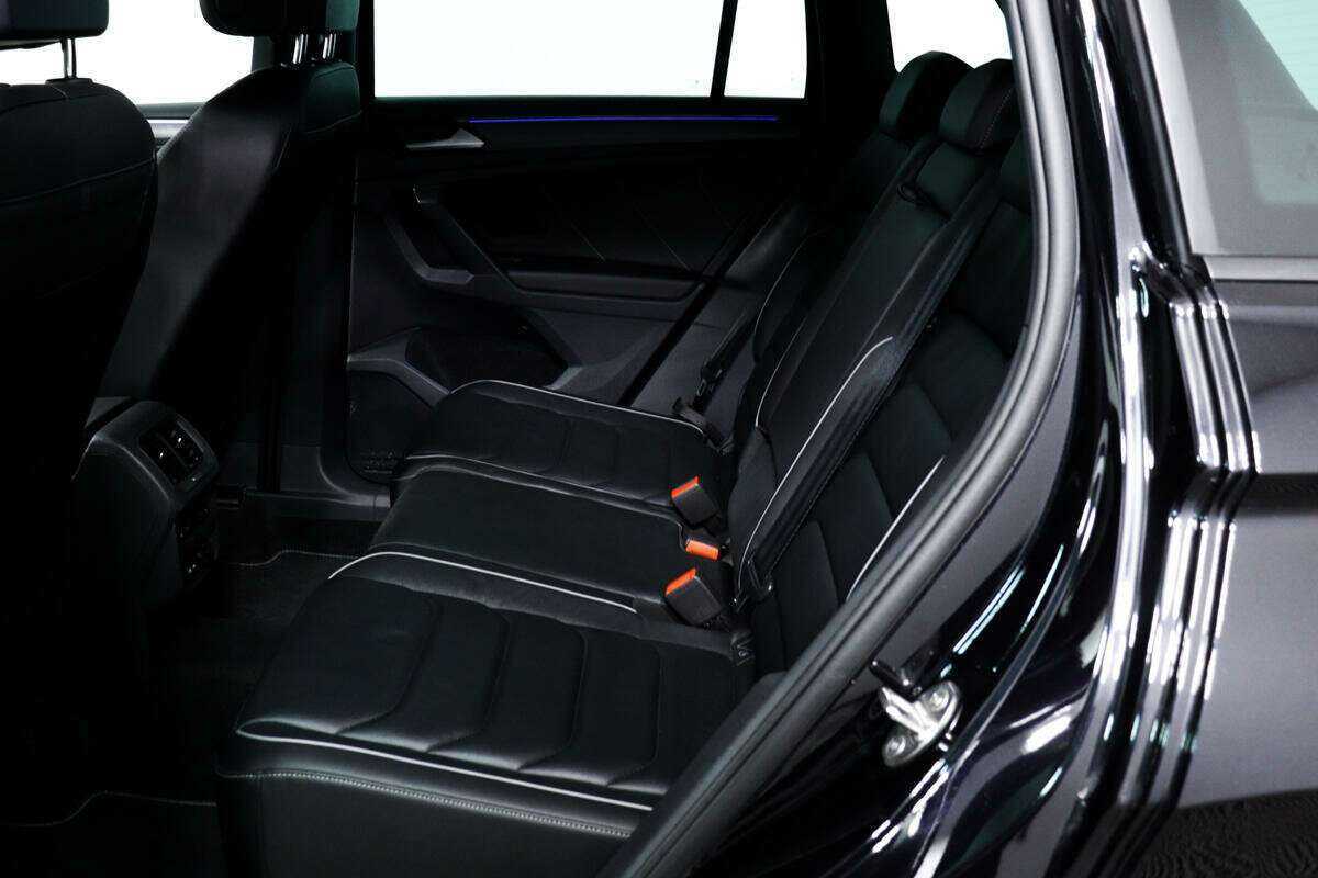 Купить Volkswagen Tiguan, 2021, 11 202 км, фото №12