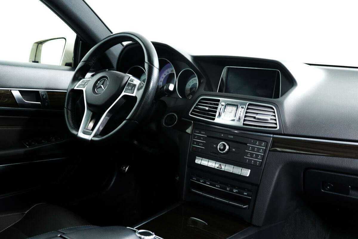 Купить Mercedes-Benz E-Класс 200, 2015, 57 621 км, фото №8