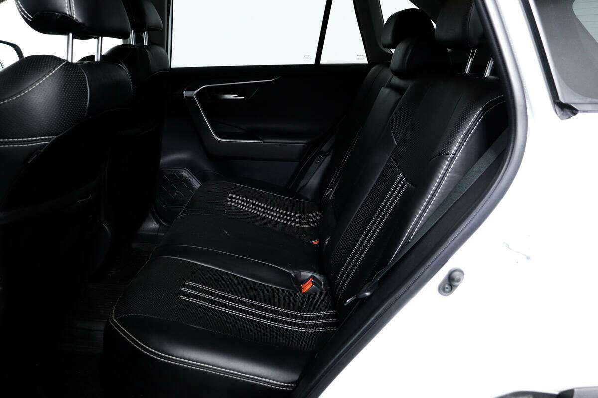 Купить Toyota RAV4, 2020, 74 199 км, фото №12