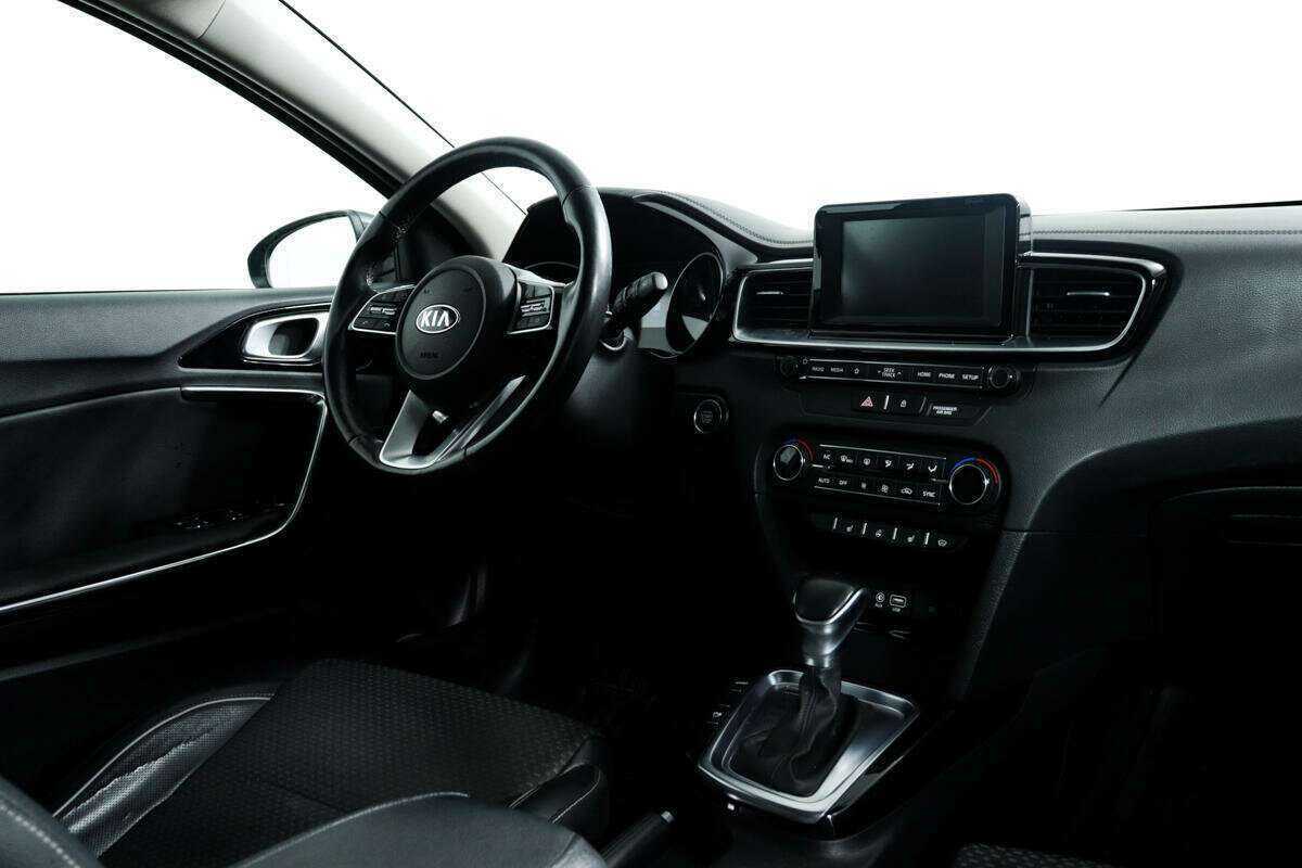 Купить Kia Ceed, 2019, 71 123 км, фото №9