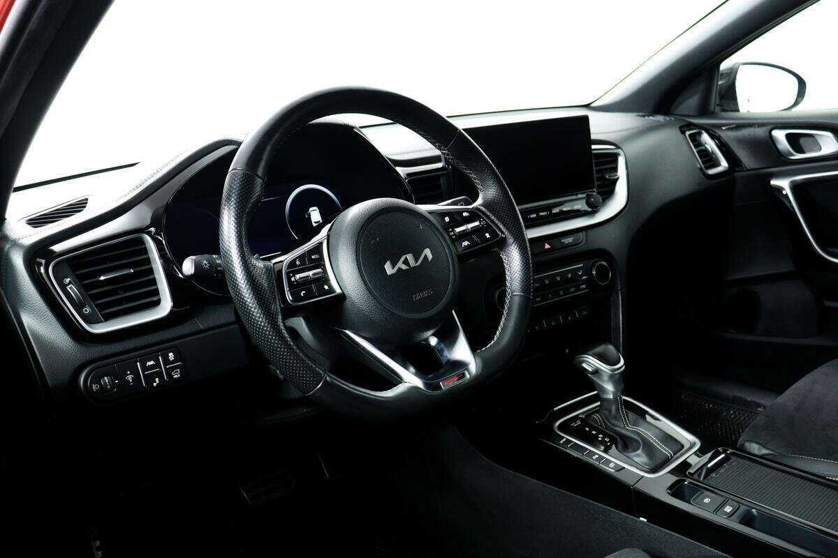 Купить Kia Ceed, 2021, 68 612 км, фото №12