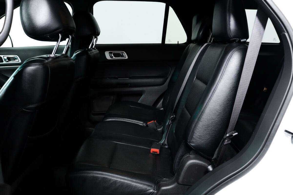 Купить Ford Explorer, 2015, 130 979 км, фото №12