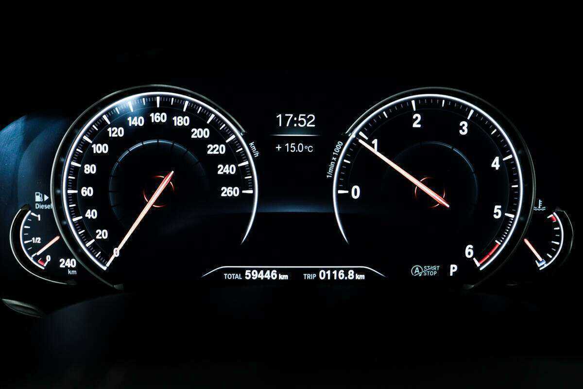 Купить BMW 5 серии 520d xDrive, 2017, 59 446 км, фото №10