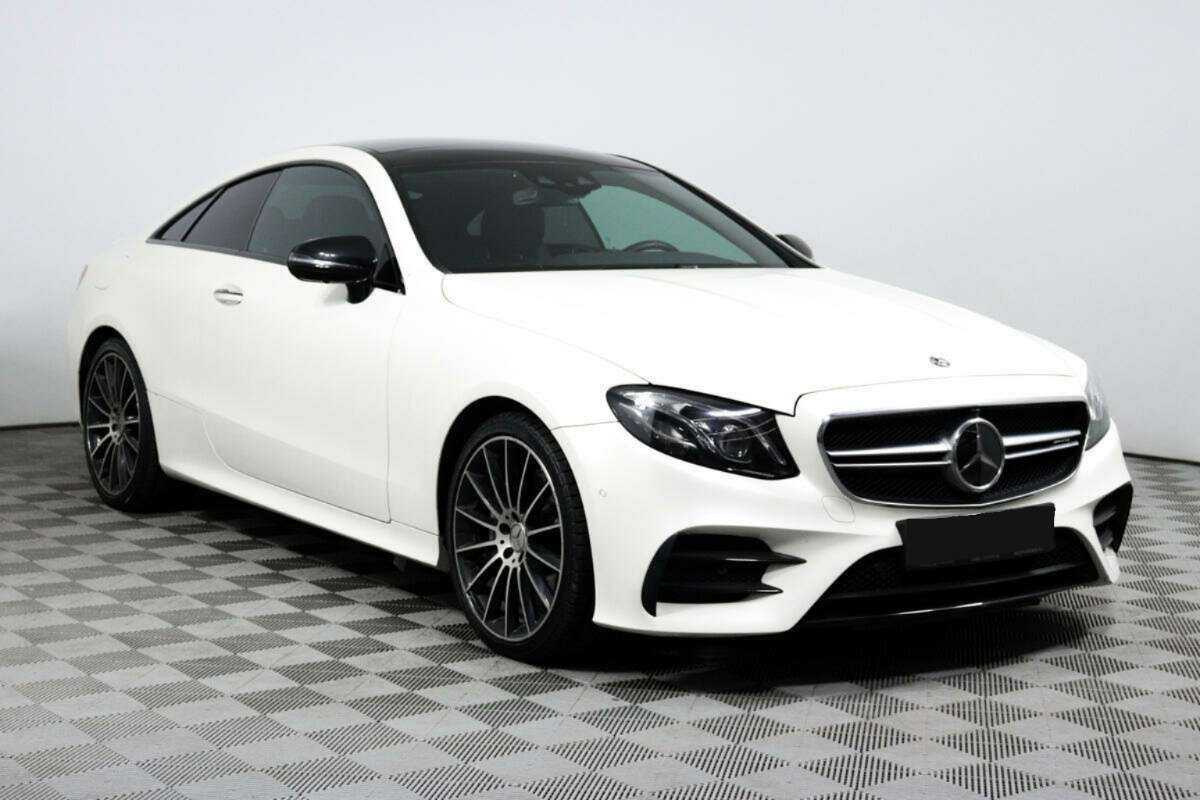 Mercedes-Benz E-Класс AMG