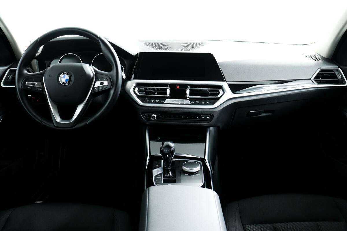Купить BMW 3 серии 318d, 2020, 44 108 км, фото №10
