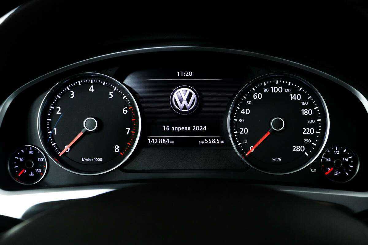 Купить Volkswagen Touareg, 2016, 142 434 км, фото №10