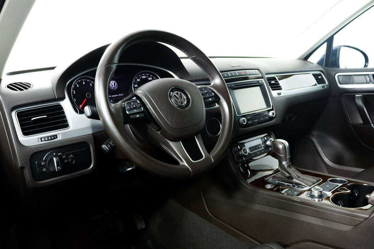 Купить Volkswagen Touareg, 2016, 142 434 км, фото №13