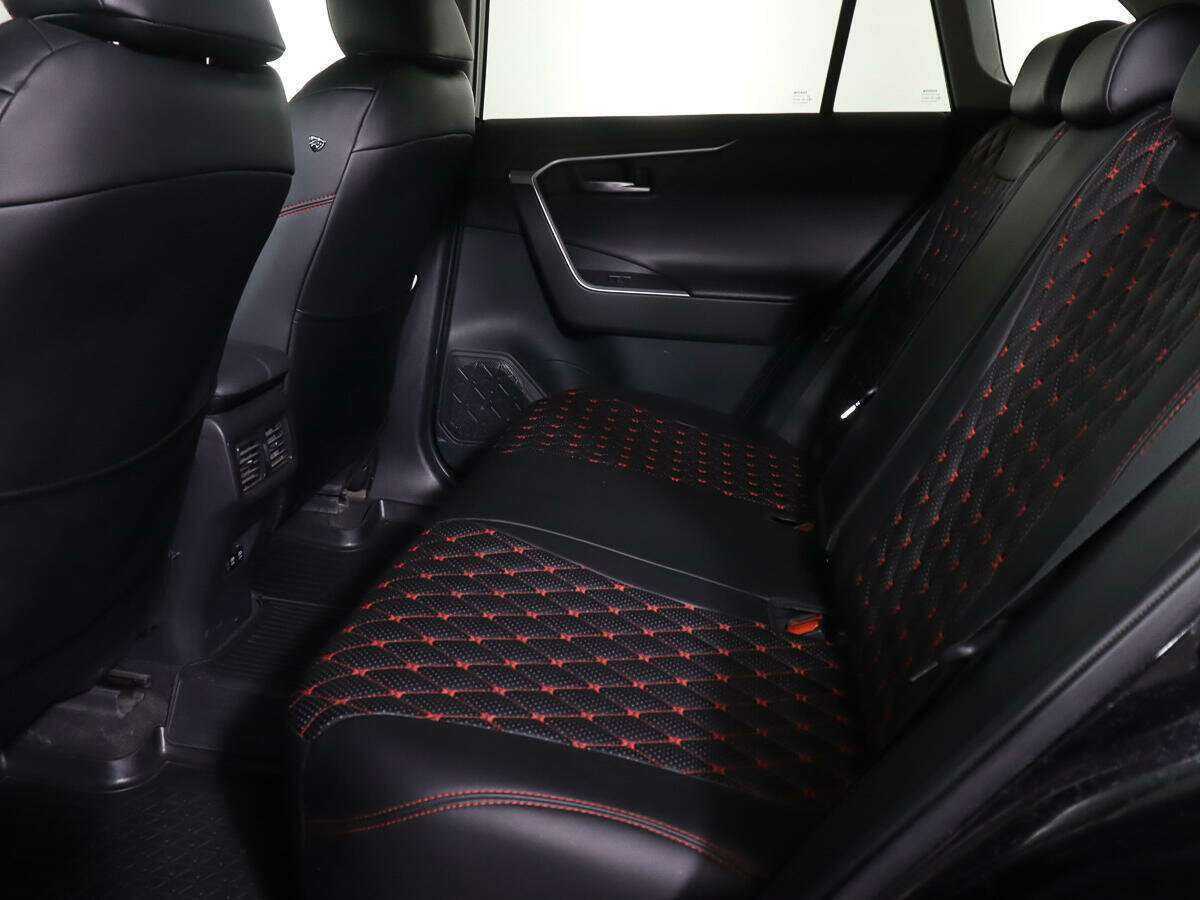 Купить Toyota RAV4, 2021, 66 000 км, фото №9