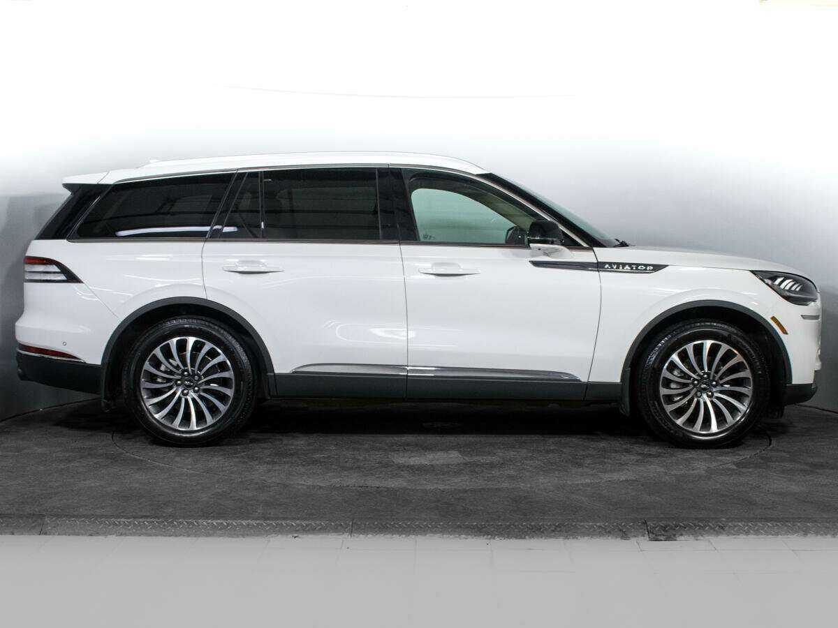 Lincoln Aviator