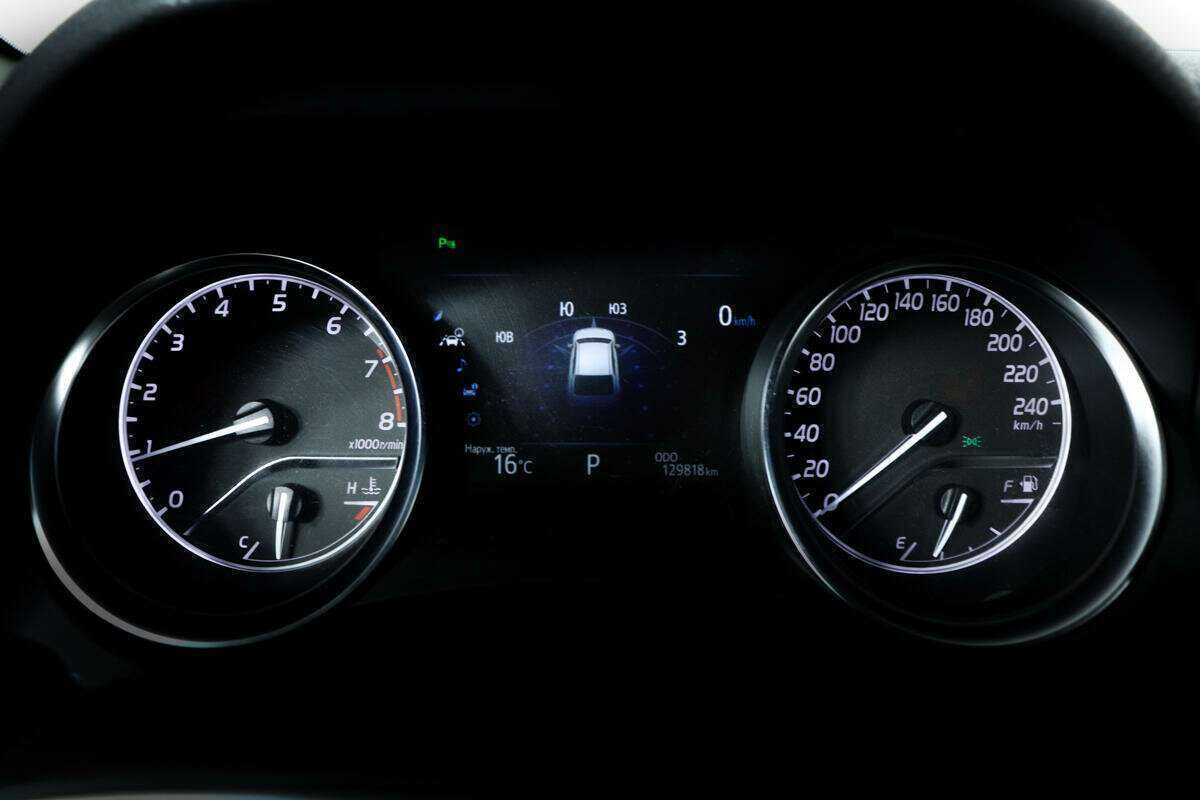 Купить Toyota Camry, 2018, 129 817 км, фото №10