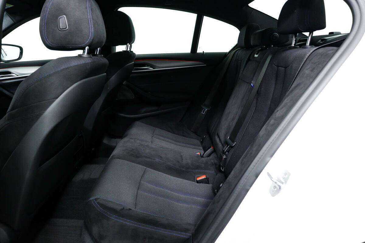 Купить BMW 5 серии 530i xDrive, 2019, 84 352 км, фото №12