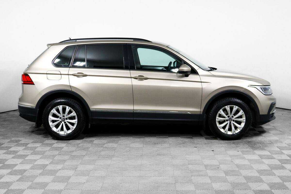 Купить Volkswagen Tiguan, 2021, 29 202 км, фото №4