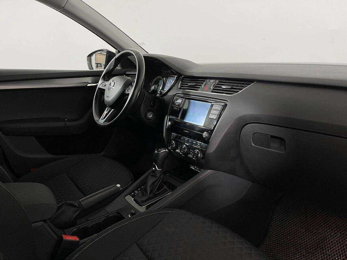 Купить Skoda Octavia, 2017, 84 507 км, фото №8