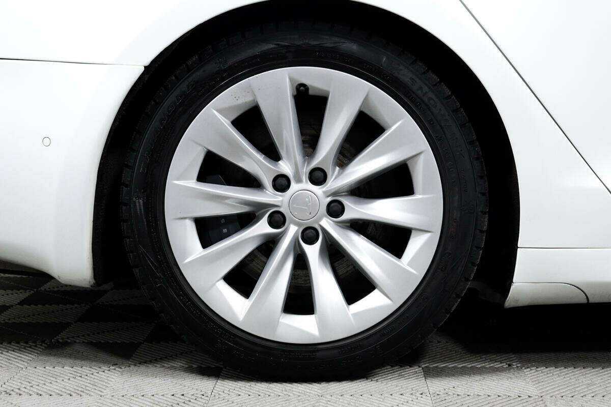 Купить Tesla Model S 75D, 2018, 49 495 км, фото №14