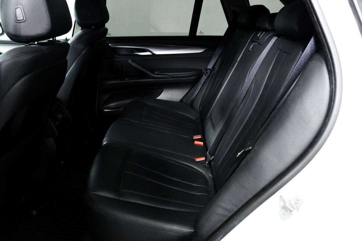 Купить BMW X5 25d, 2015, 133 109 км, фото №12