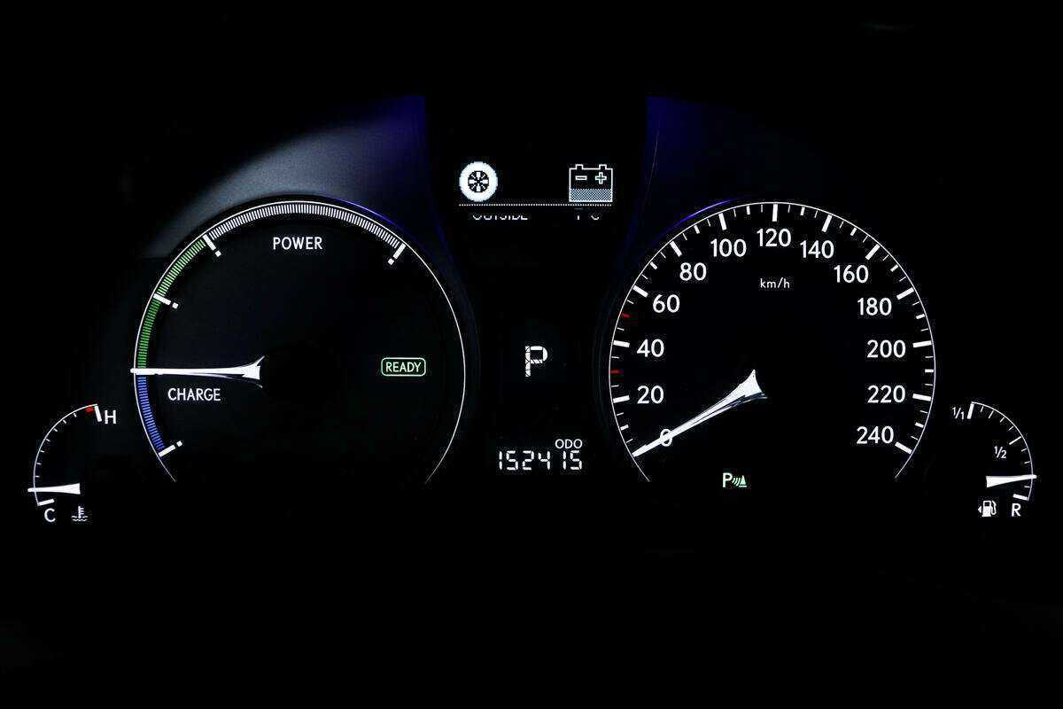 Купить Lexus RX 450h, 2010, 152 292 км, фото №10