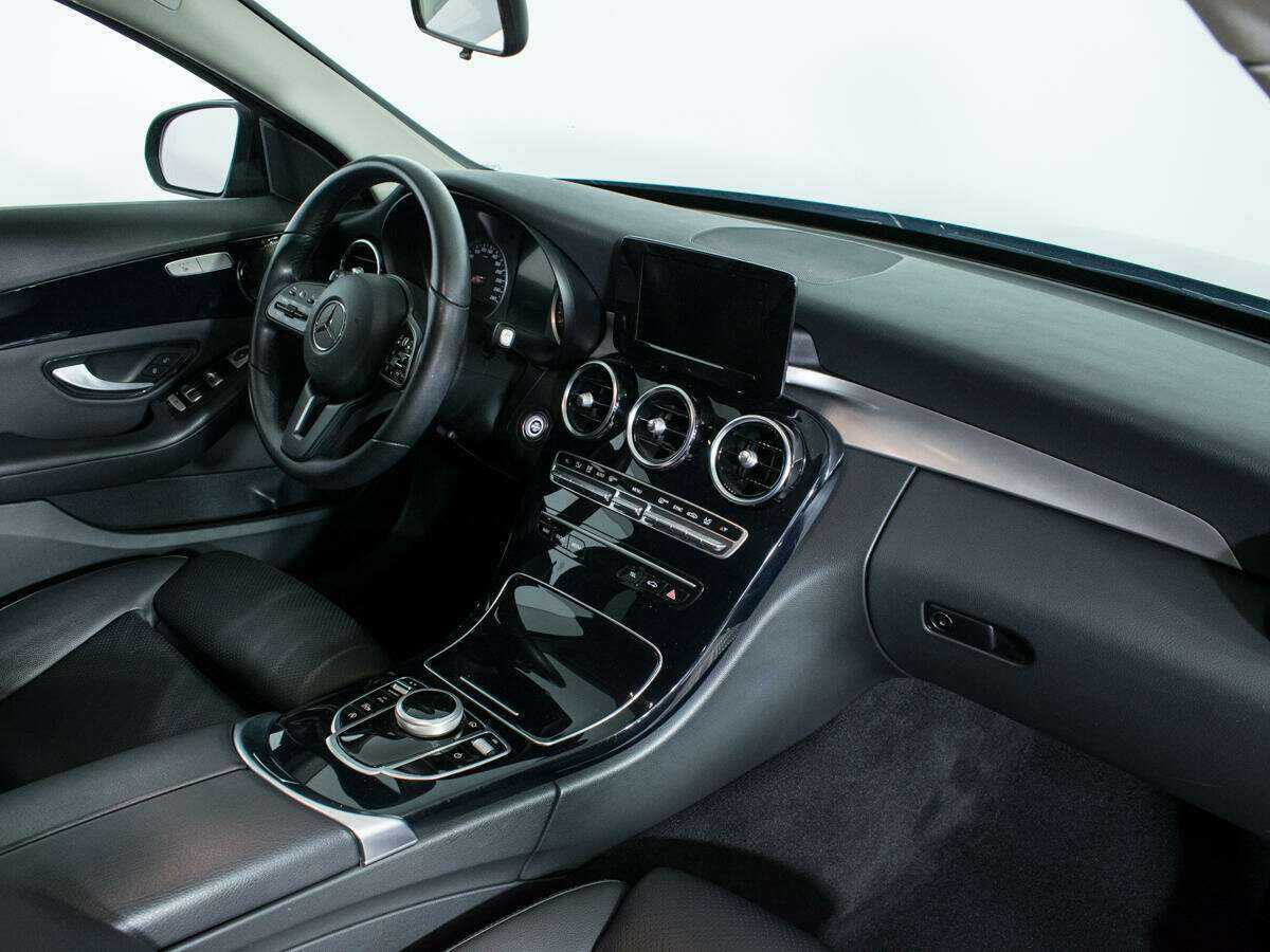 Купить Mercedes-Benz C-Класс 200, 2019, 25 000 км, фото №8