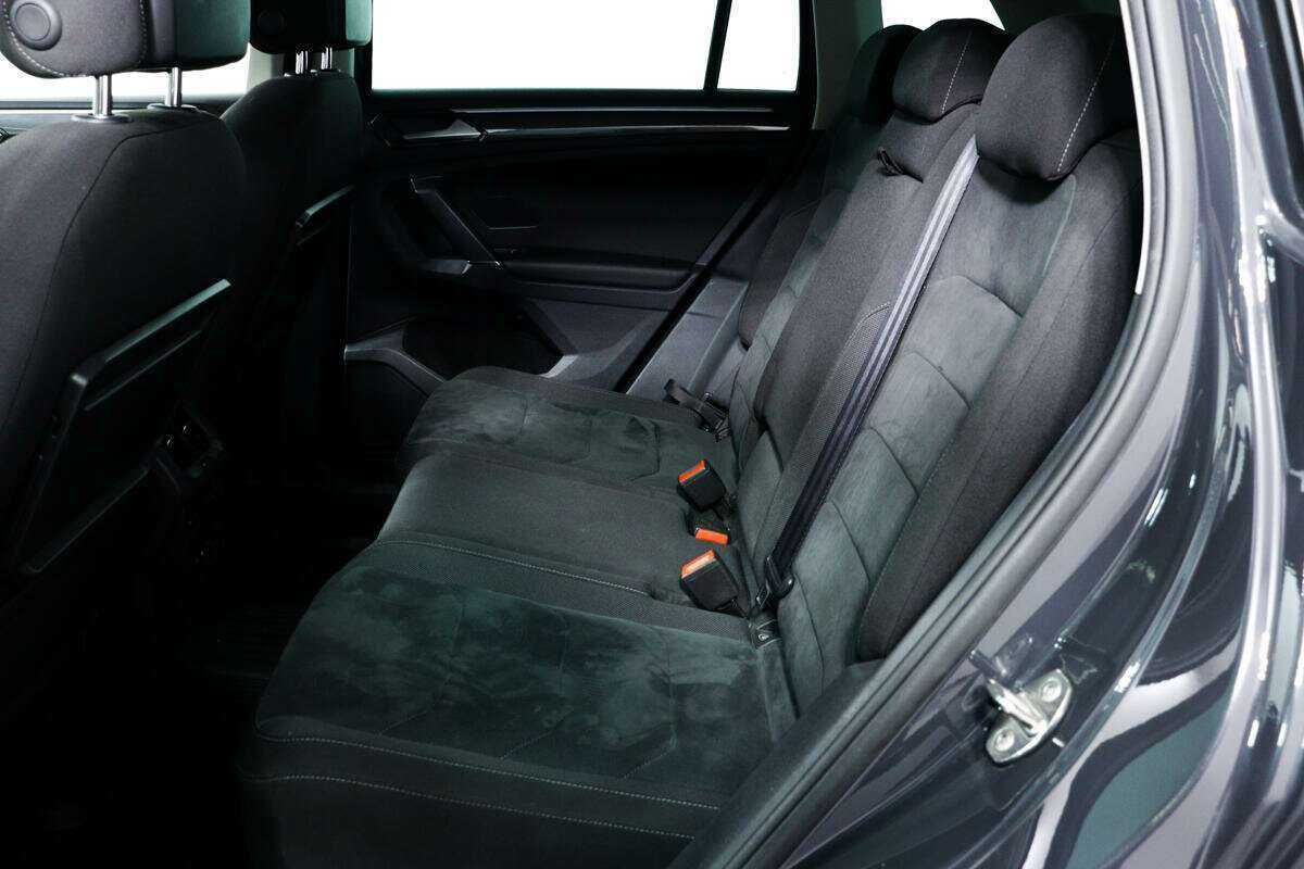 Купить Volkswagen Tiguan, 2018, 91 888 км, фото №12