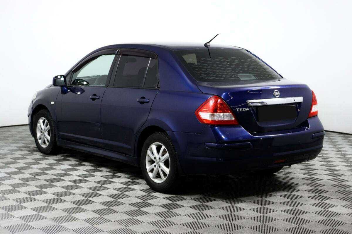 Купить Nissan Tiida, 2010, 180 403 км, фото №7