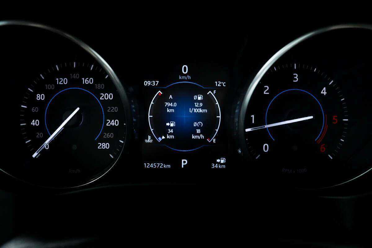 Купить Jaguar F-Pace, 2016, 124 569 км, фото №10