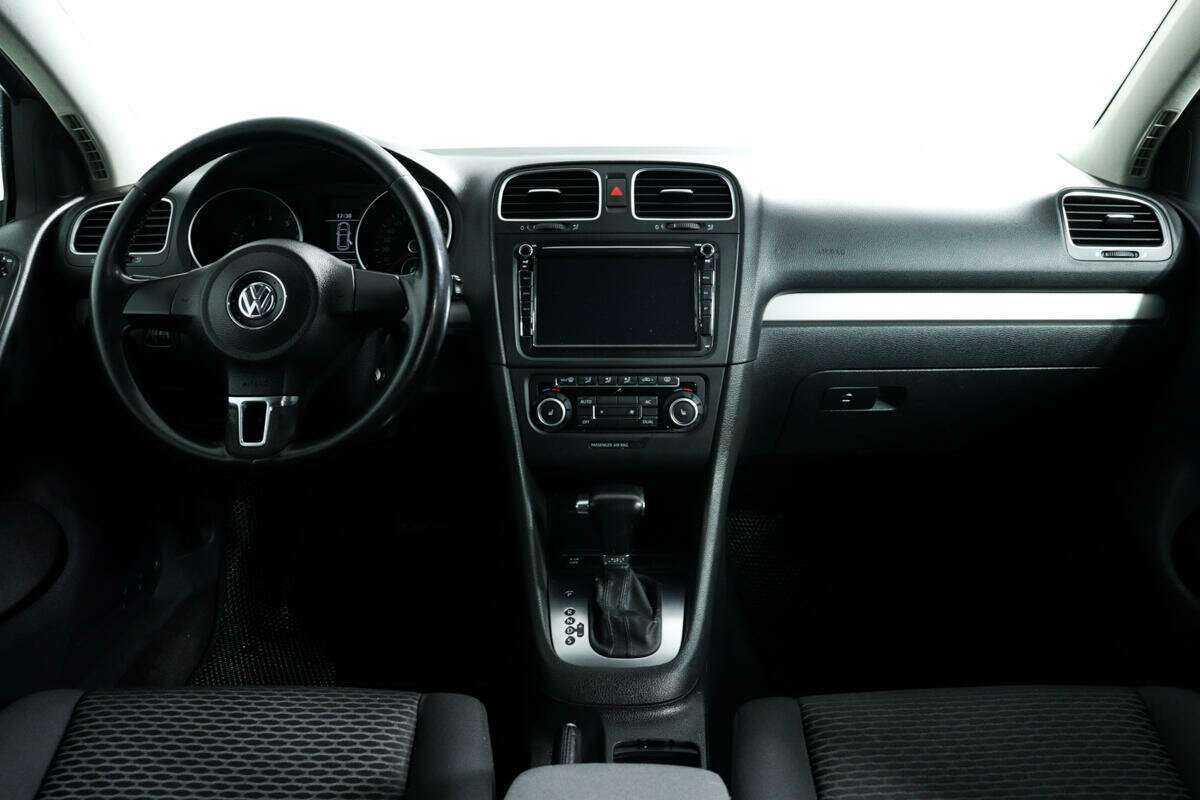 Купить Volkswagen Golf, 2010, 152 357 км, фото №10