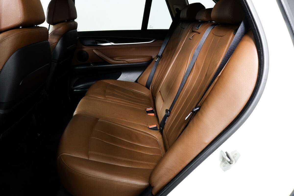 Купить BMW X5 30d, 2015, 220 328 км, фото №12