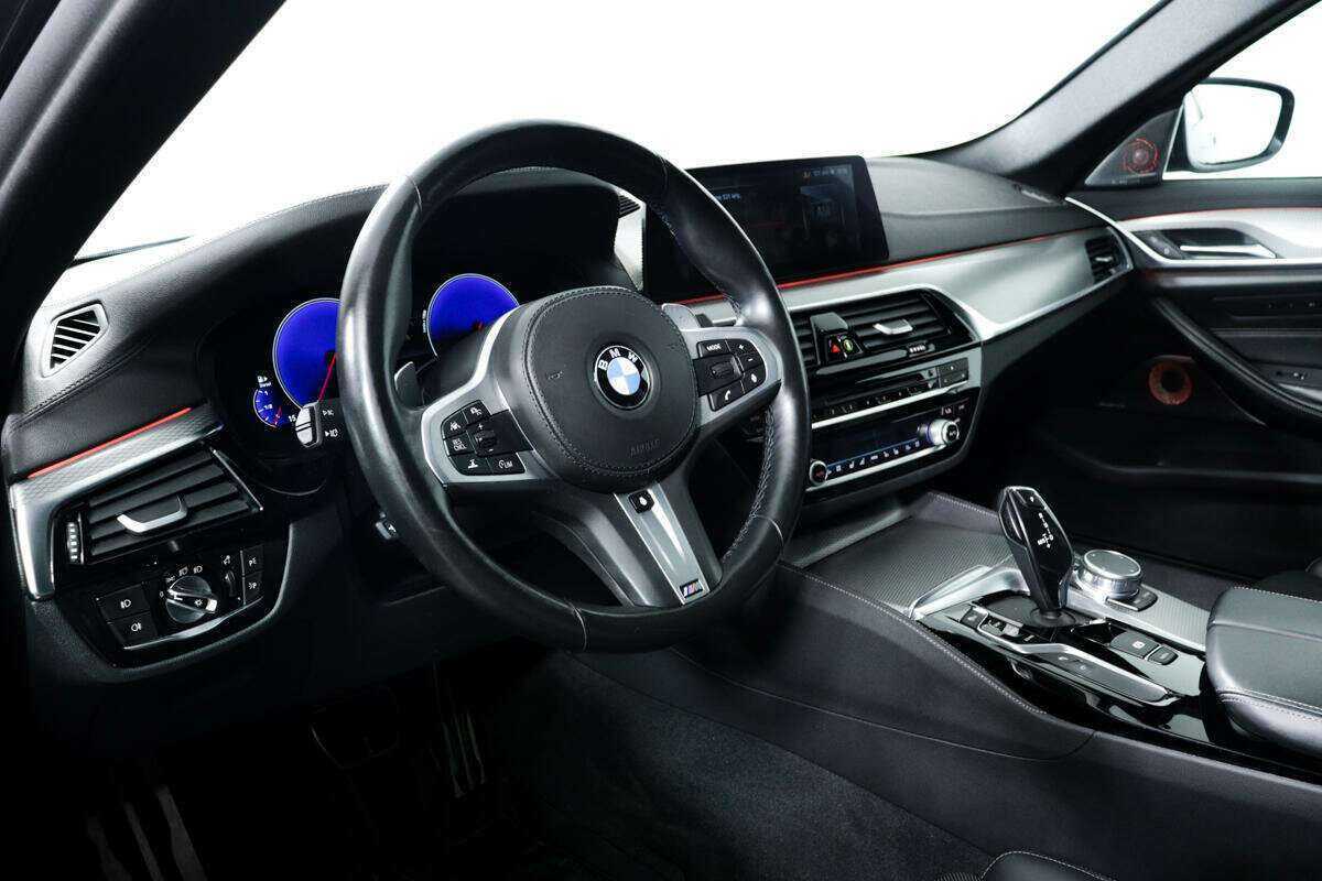 Купить BMW 5 серии 520d xDrive, 2019, 59 515 км, фото №13
