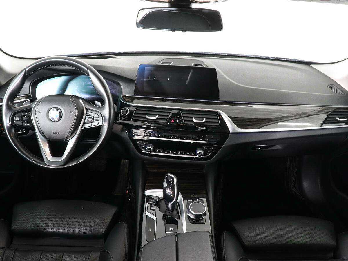 Купить BMW 5 серии 530d xDrive, 2019, 109 602 км, фото №6