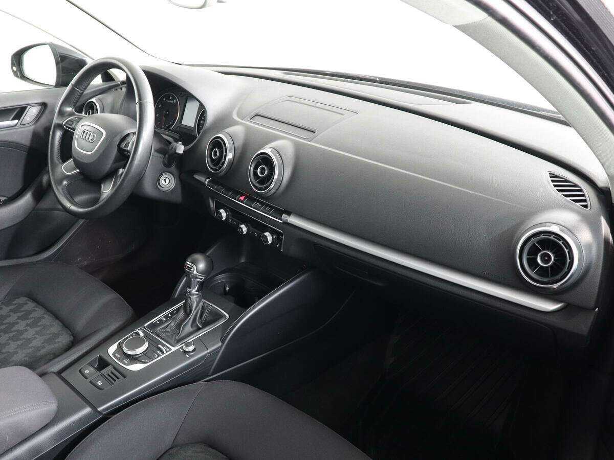 Купить Audi A3 Sportback, 2015, 161 636 км, фото №10