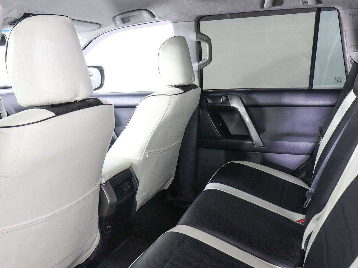 Купить Toyota Land Cruiser Prado, 2013, 221 140 км, фото №11