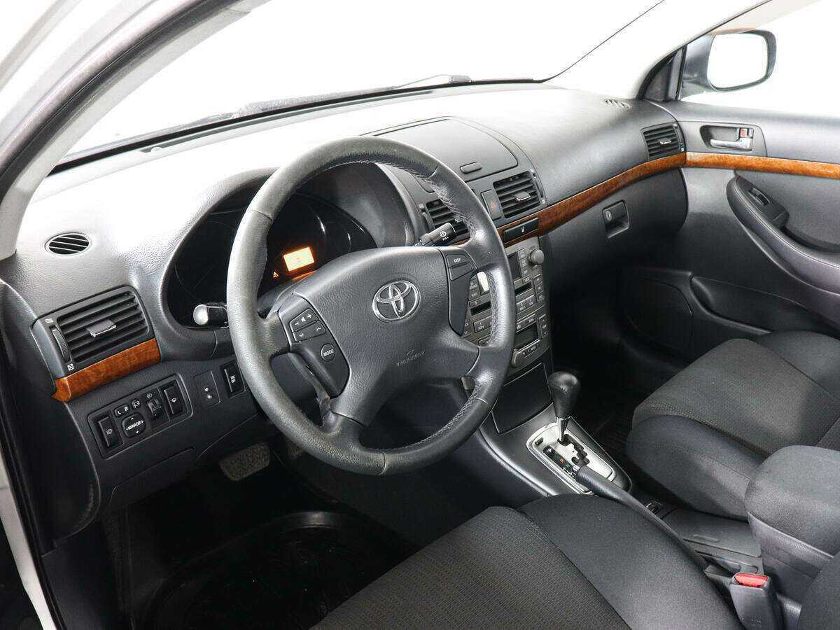 Купить Toyota Avensis, 2006, 252 101 км, фото №5