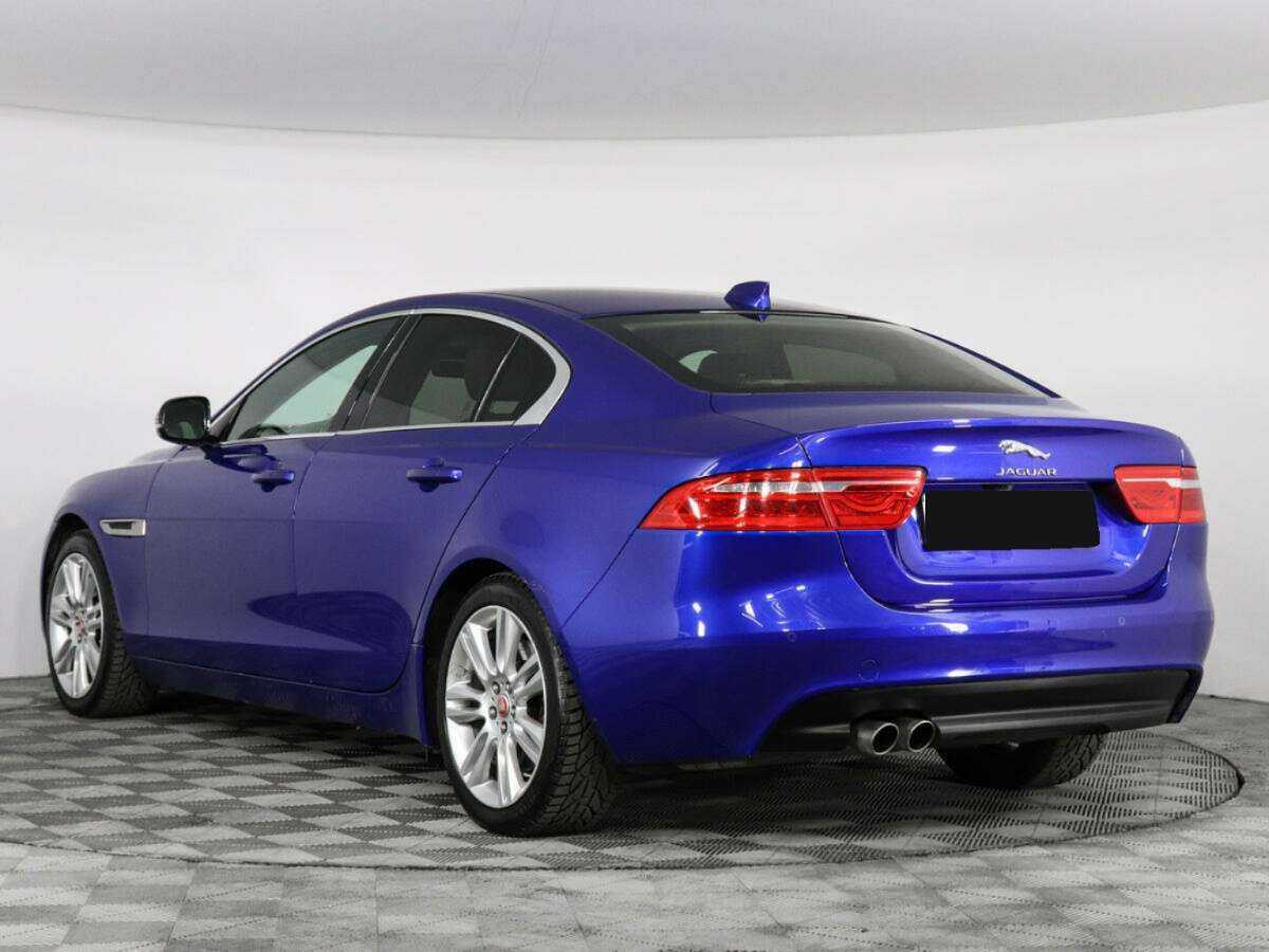 Купить Jaguar XE, 2016, 142 000 км, фото №5
