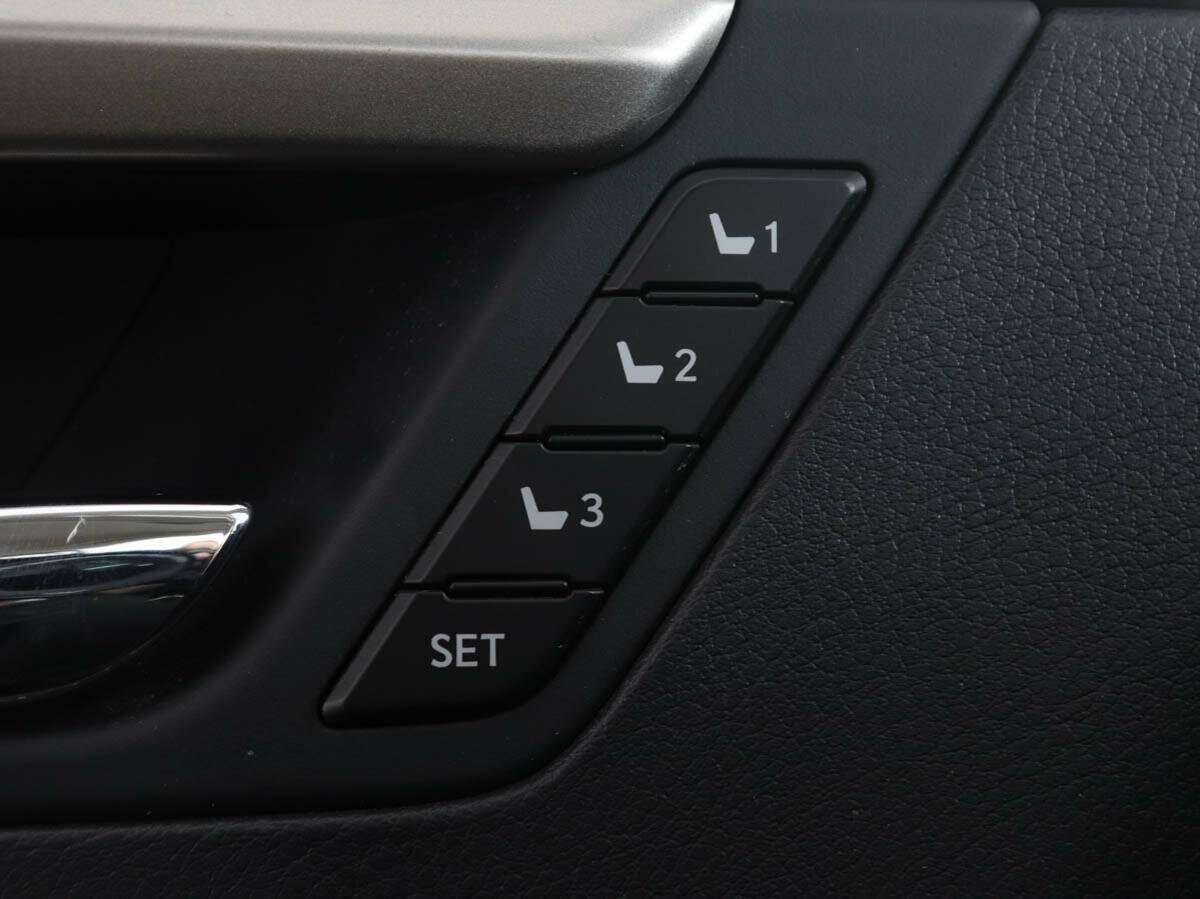 Купить Lexus RX 300, 2019, 71 302 км, фото №15