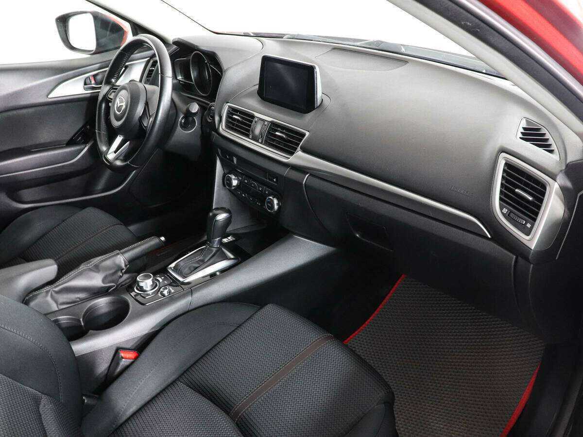 Купить Mazda 3, 2018, 58 618 км, фото №10