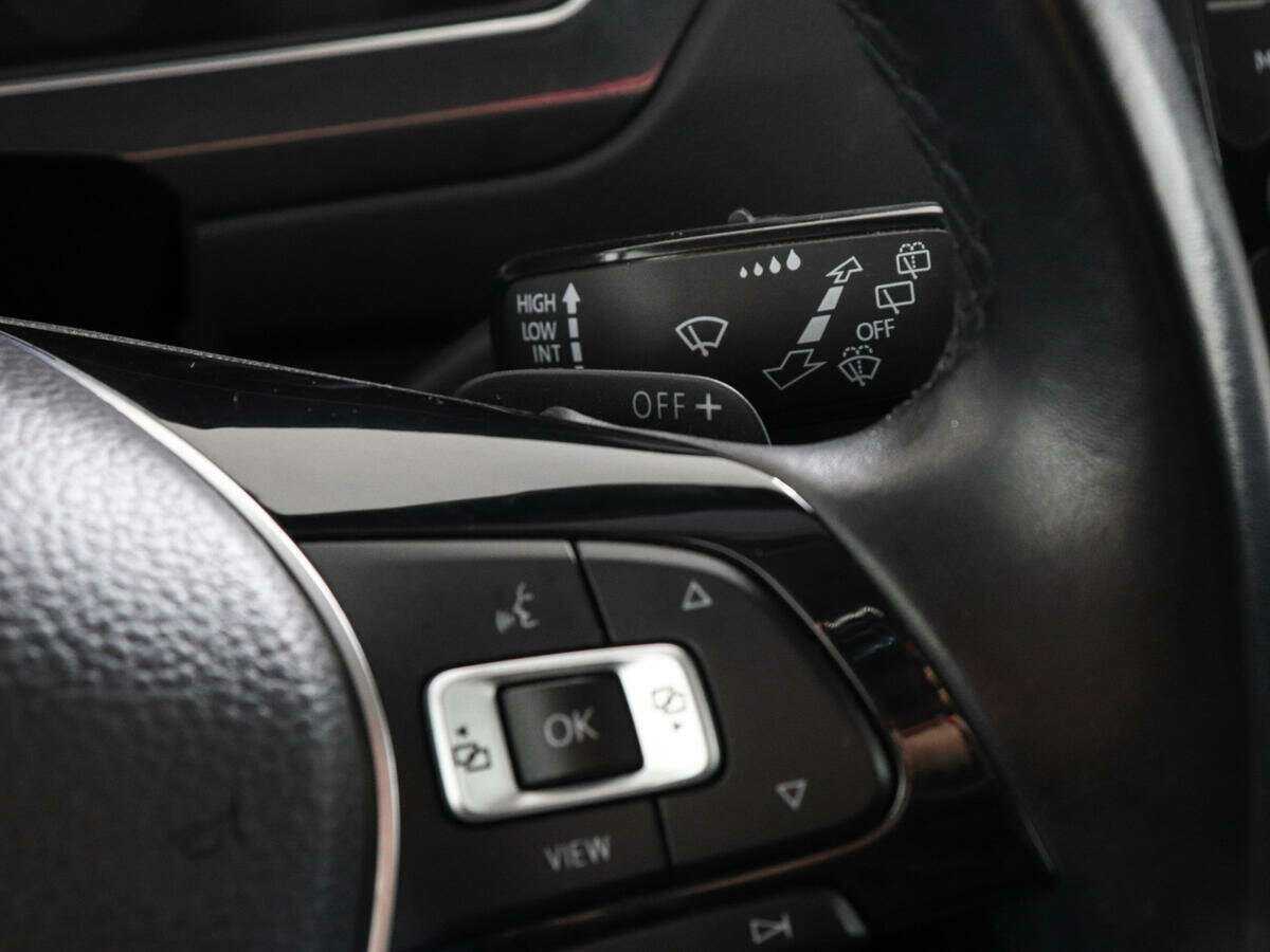 Купить Volkswagen Tiguan, 2018, 87 869 км, фото №16