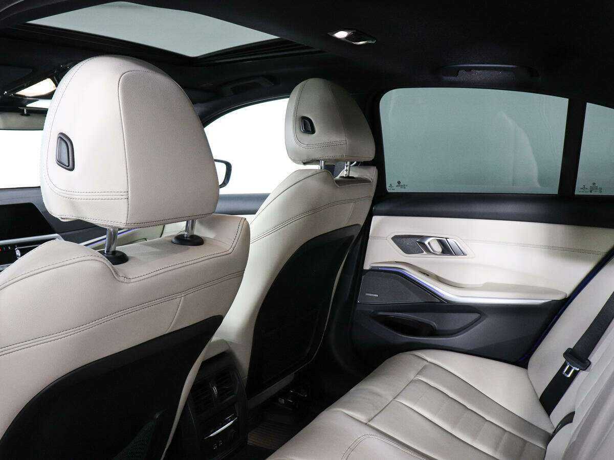 Купить BMW 3 серии 320d xDrive, 2020, 35 152 км, фото №10