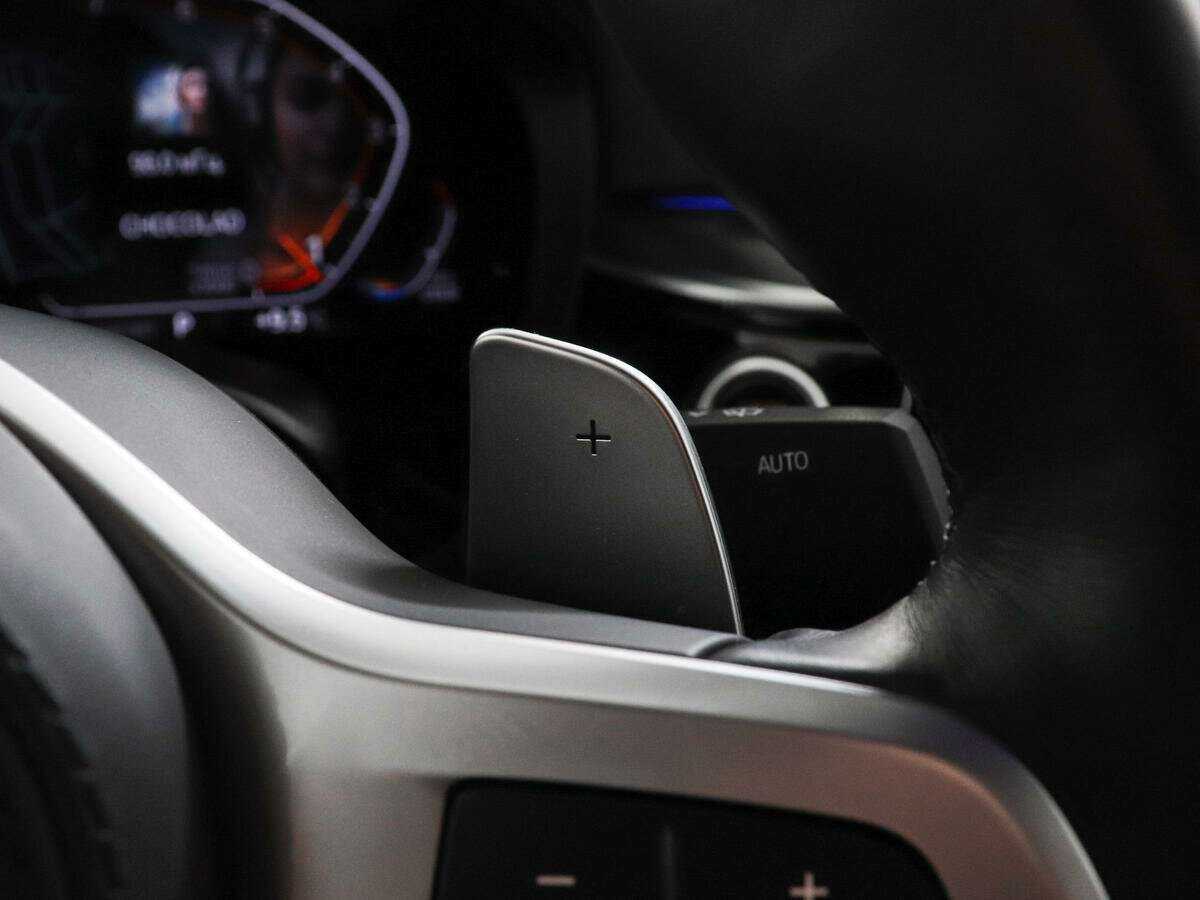 Купить BMW 5 серии 530i xDrive, 2021, 47 042 км, фото №11