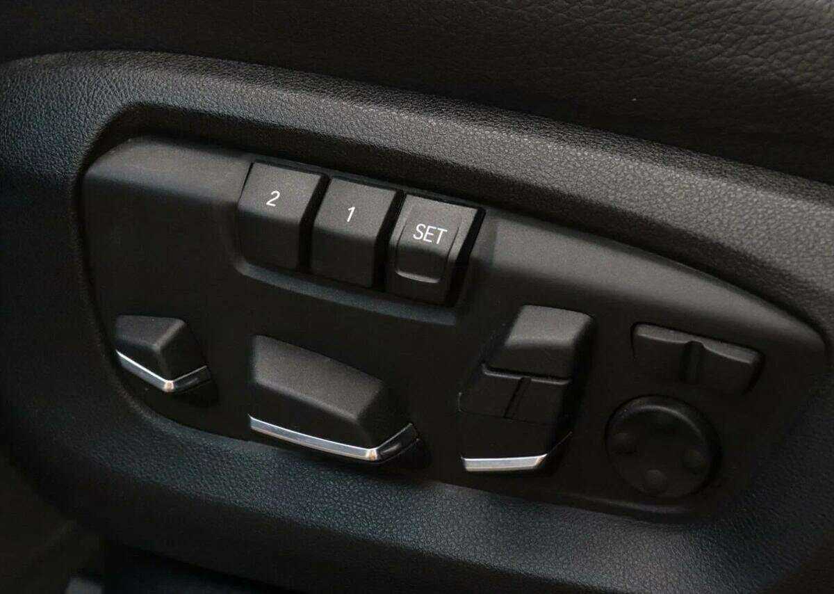 Купить BMW X6 40d, 2016, 88 173 км, фото №17