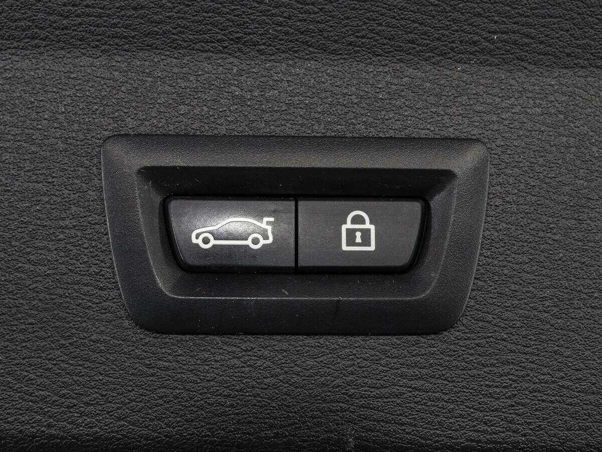 Купить BMW X1 18d xDrive, 2020, 38 151 км, фото №12