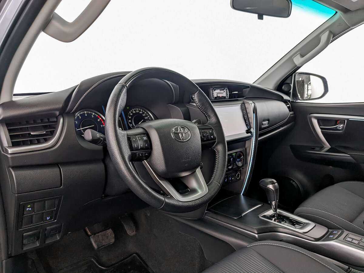Купить Toyota Fortuner, 2021, 40 064 км, фото №13