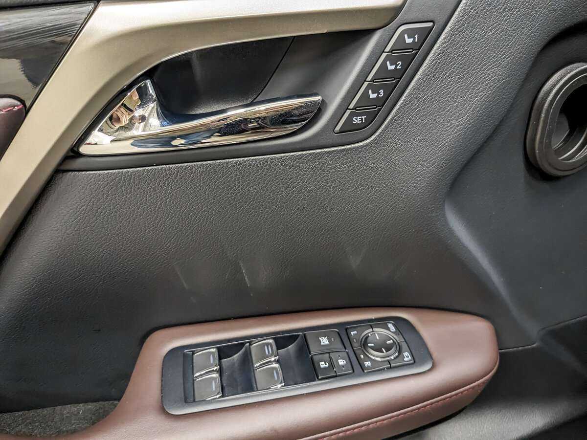 Купить Lexus RX 300, 2019, 38 101 км, фото №16