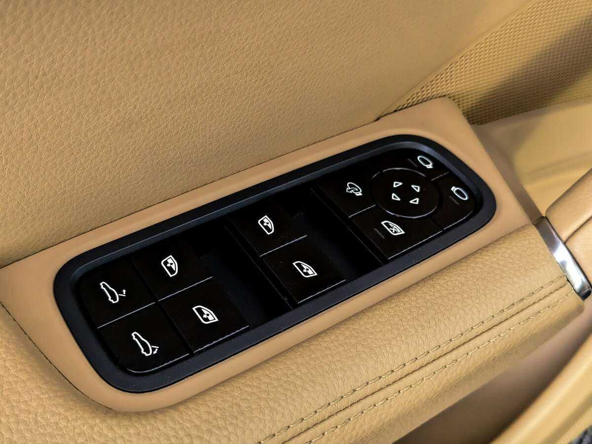 Купить Porsche Cayenne, 2019, 51 240 км, фото №22