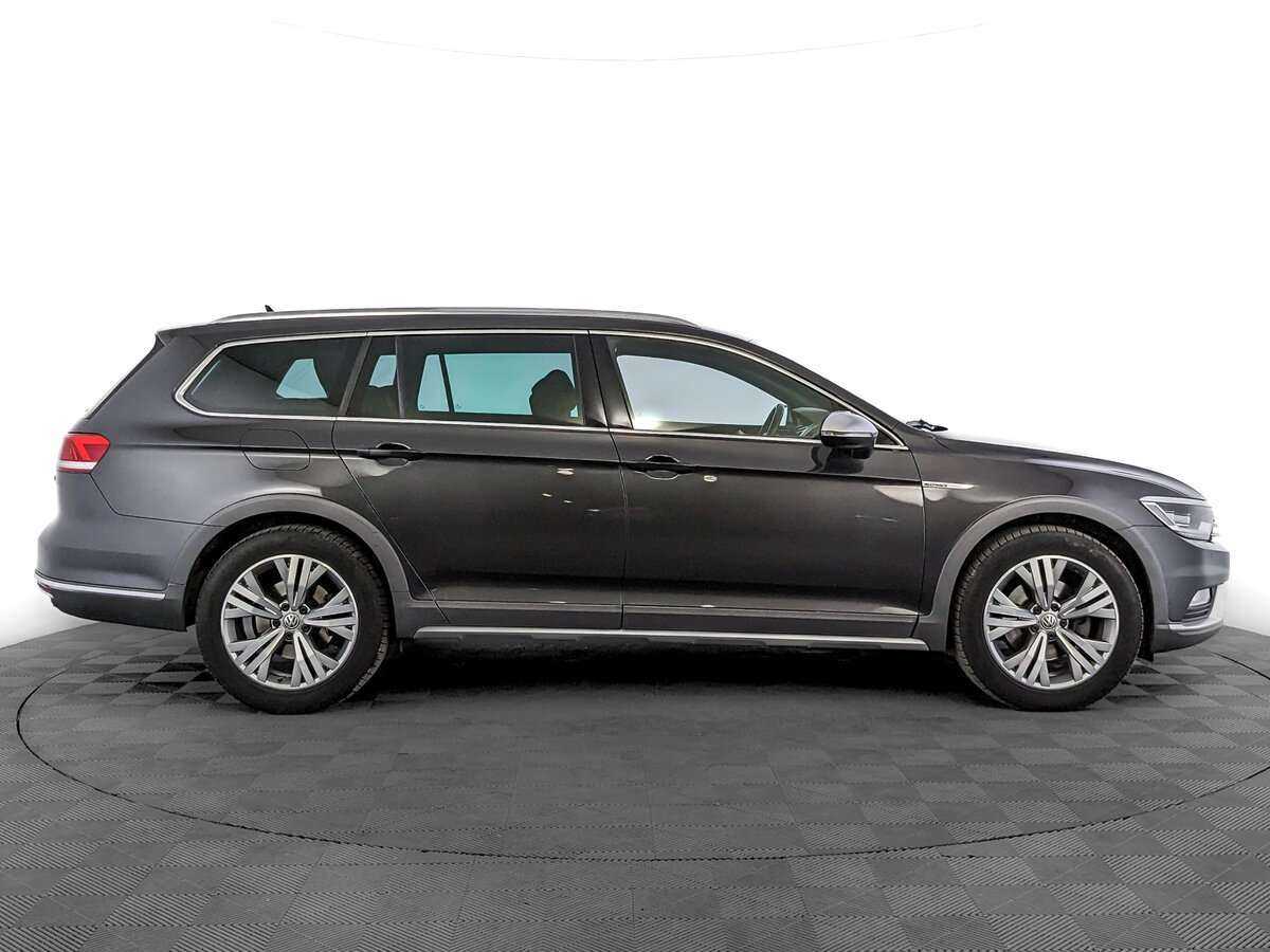 Купить Volkswagen Passat Alltrack, 2018, 188 183 км, фото №4