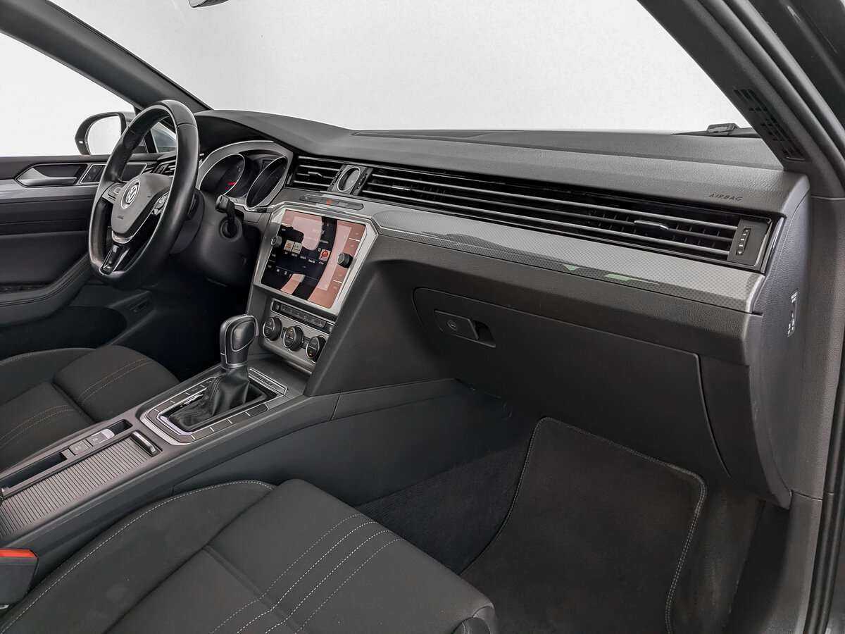 Купить Volkswagen Passat Alltrack, 2018, 188 183 км, фото №11