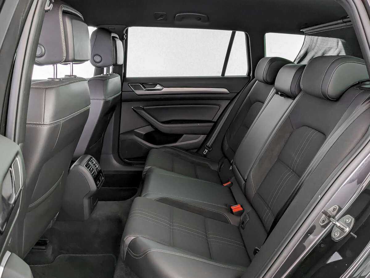 Купить Volkswagen Passat Alltrack, 2018, 188 183 км, фото №12